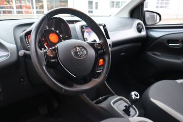 Voertuigafbeelding 6