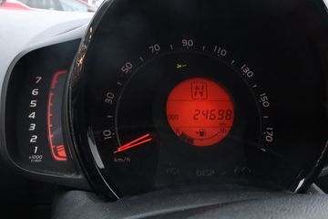 Voertuigafbeelding 7