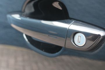 Voertuigafbeelding 18