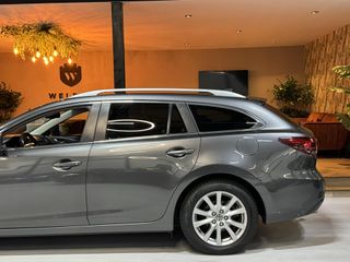 Voertuigafbeelding 13