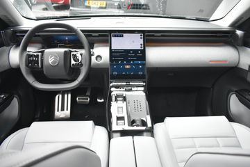 Voertuigafbeelding 14