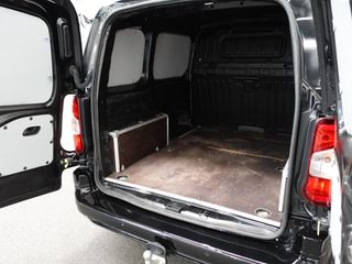 Voertuigafbeelding 7