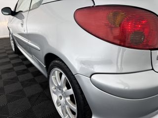 Voertuigafbeelding 31