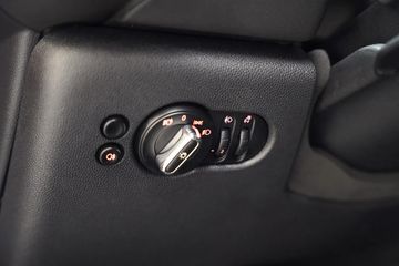 Voertuigafbeelding 27