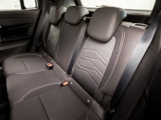 Voertuigafbeelding 16