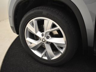 Voertuigafbeelding 12