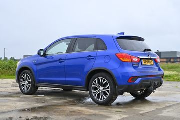 Voertuigafbeelding 8