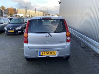 Voertuigafbeelding 7