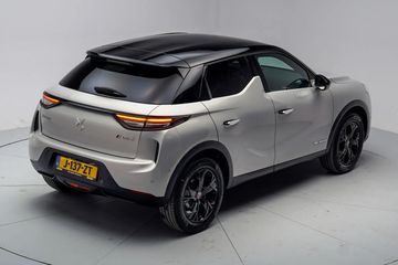 Voertuigafbeelding 13