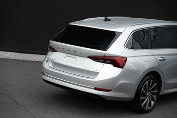 Voertuigafbeelding 7