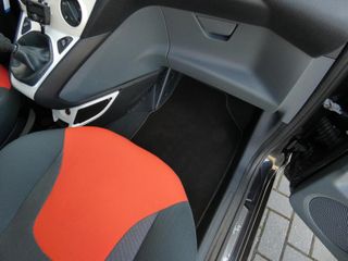 Voertuigafbeelding 34