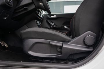 Voertuigafbeelding 13