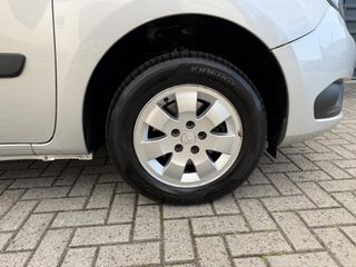 Voertuigafbeelding 27