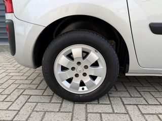 Voertuigafbeelding 28