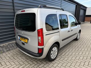 Voertuigafbeelding 5