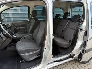 Voertuigafbeelding 8