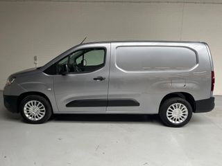 Voertuigafbeelding 4