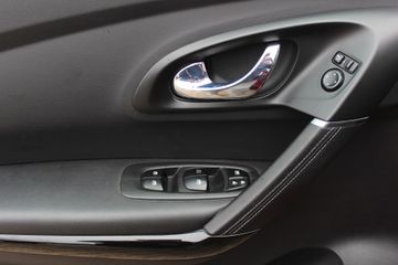 Voertuigafbeelding 27