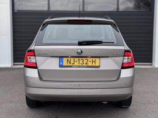 Voertuigafbeelding 12