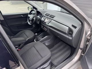 Voertuigafbeelding 25