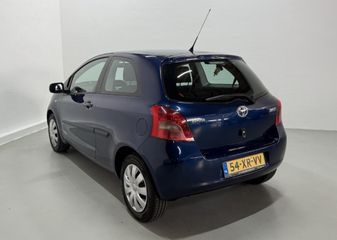 Voertuigafbeelding 4