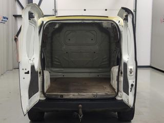 Voertuigafbeelding 5