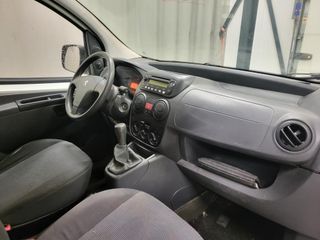 Voertuigafbeelding 6