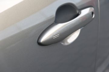 Voertuigafbeelding 36