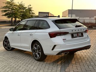 Voertuigafbeelding 23