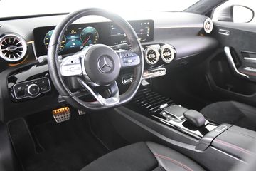 Voertuigafbeelding 18