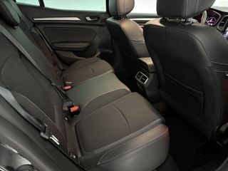 Voertuigafbeelding 39