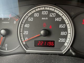 Voertuigafbeelding 12