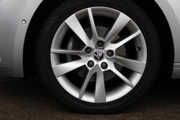 Voertuigafbeelding 35