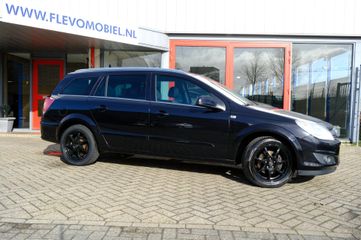 Voertuigafbeelding 3