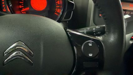 Voertuigafbeelding 15