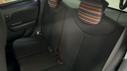 Voertuigafbeelding 26