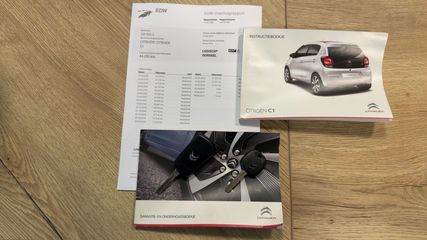 Voertuigafbeelding 4