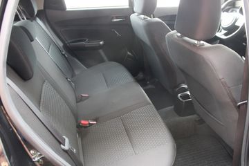 Voertuigafbeelding 9