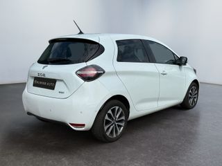 Voertuigafbeelding 3