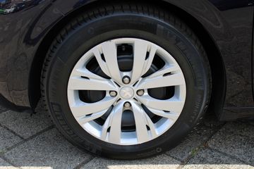 Voertuigafbeelding 6