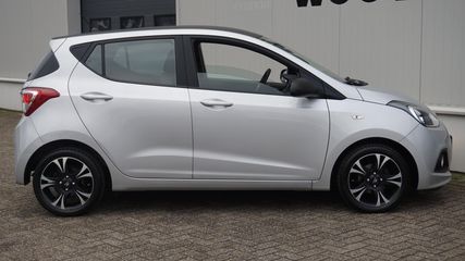 Voertuigafbeelding 3