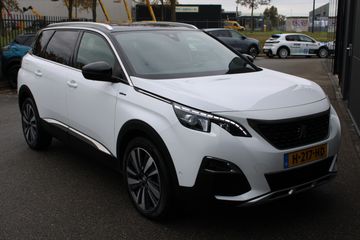 Voertuigafbeelding 9