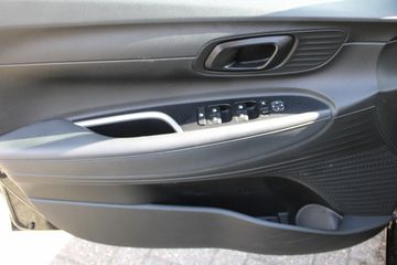 Voertuigafbeelding 7