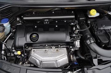 Voertuigafbeelding 12