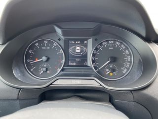 Voertuigafbeelding 18