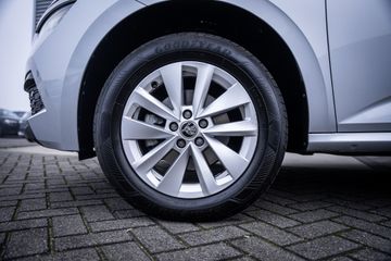 Voertuigafbeelding 7