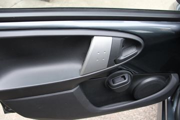 Voertuigafbeelding 11