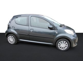 Voertuigafbeelding 3