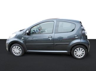 Voertuigafbeelding 6