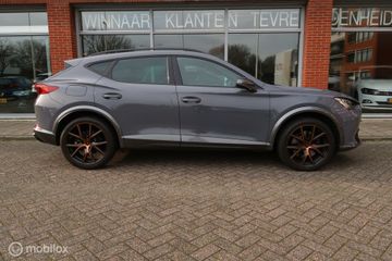 Voertuigafbeelding 3